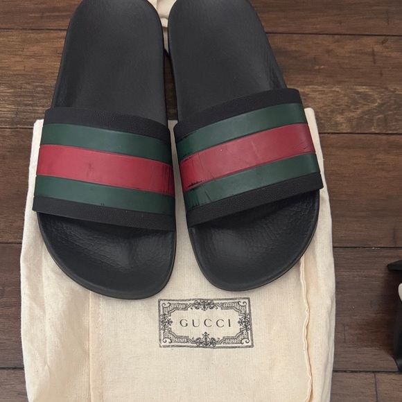 Gucci  Women Black Slides with Green and Red Stripes - Picture 1 of 9